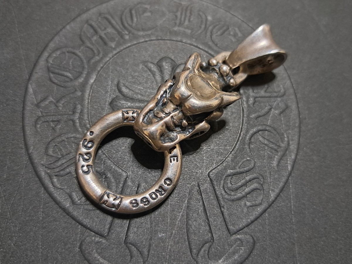 ガーゴイルペンダント